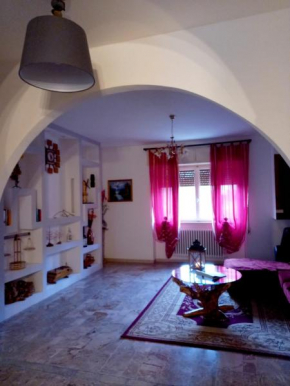 Casa San Rocco: Spazioso Appartamento con Giardino Gualdo Tadino